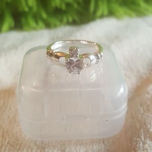 Claddagh ring
